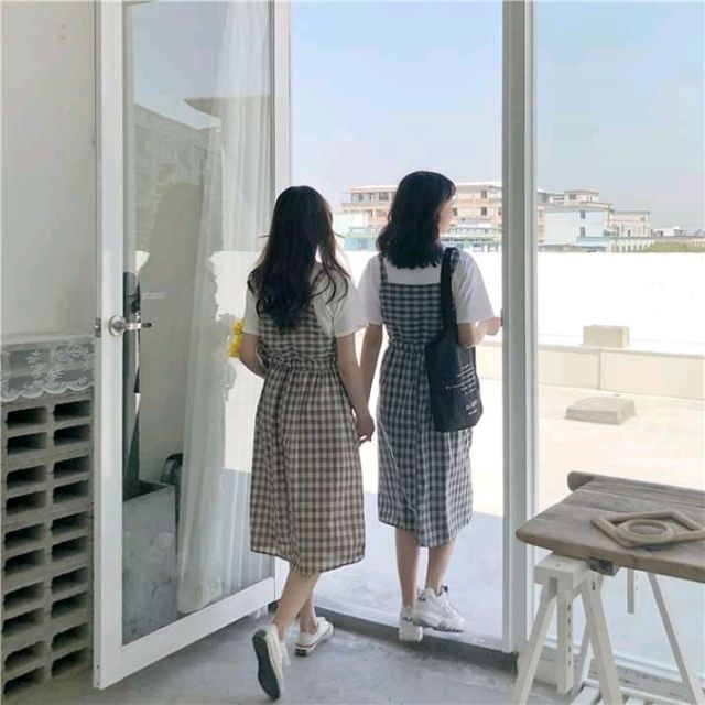 Váy Yếm Kẻ Caro + Croptop Ullzang