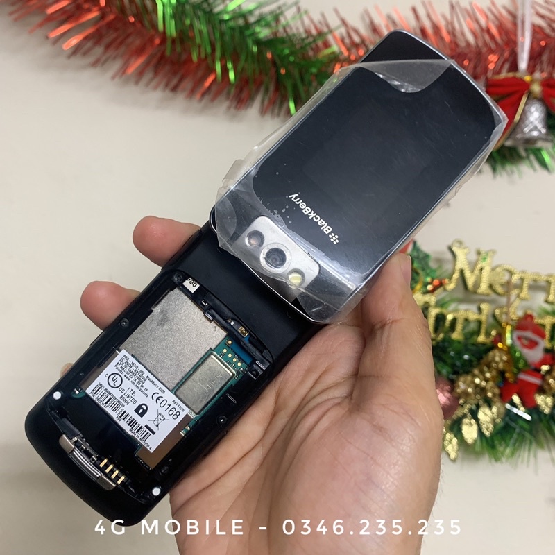 Thanh lý điện thoại Blackberry 8220 new zin
