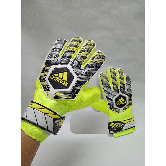Găng Tay Thủ Môn Adidas