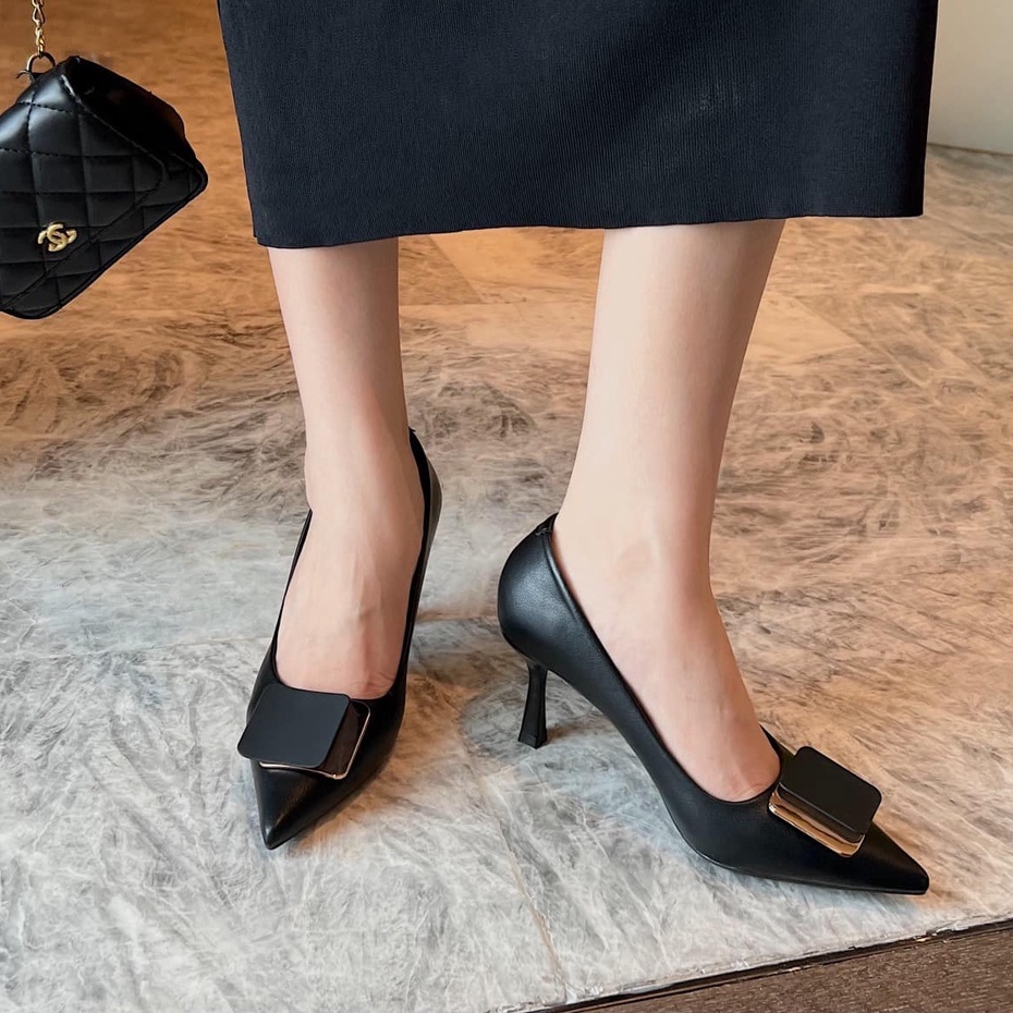 Giày Cao Gót Jiamanni Màu Đen Mũi Nhọn Gót 7cm Mã 885-8K