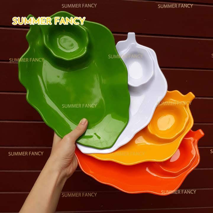 Dĩa đựng trái cây lá có chén tương 25 x 17 cm cao cấp đĩa phíp đen nâu - Leaf dish F-DTC06