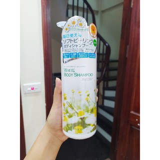 sữa tắm Manis của nhật mẫu mới
