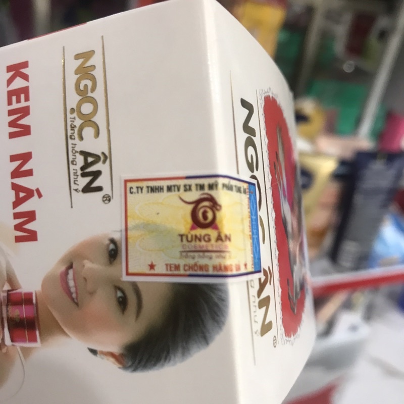 kem nám Ngọc Ân 12g(4 màu)