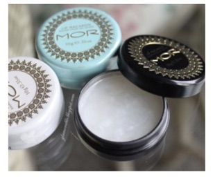 Son Dưỡng Môi It'S Skin Macaron Lip Balm