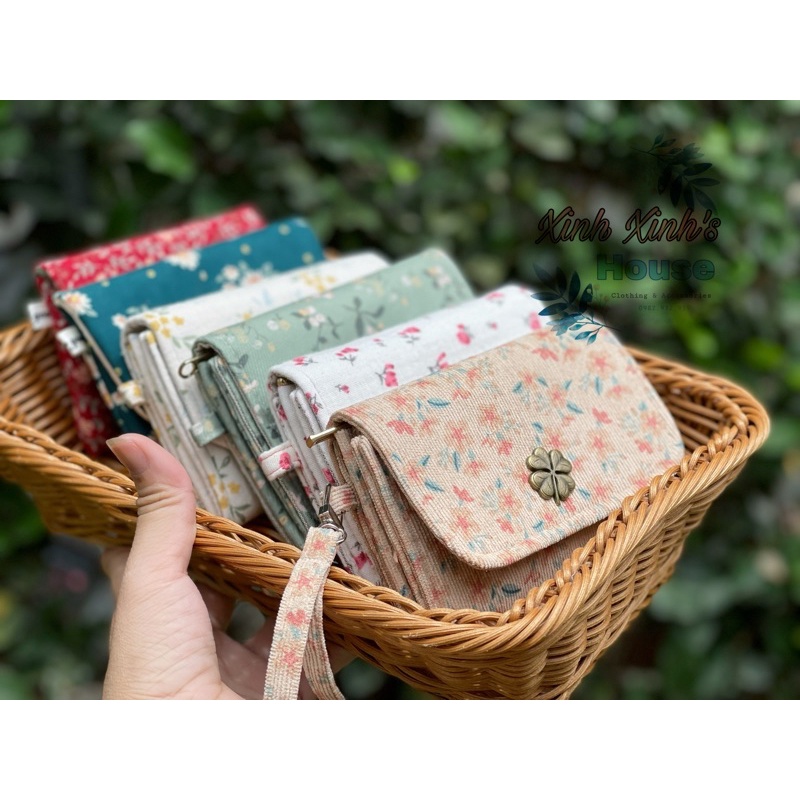 Ví vải cầm tay hoạ tiết Vintage