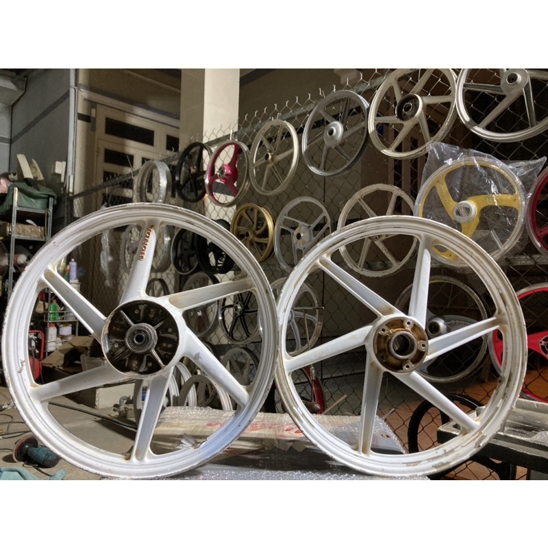 Mâm 6 cây honda 1 dĩa 5 lổ