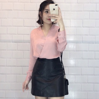 Áo sơ mi đáp cổ chéo lụa cực sang xinh đẹp