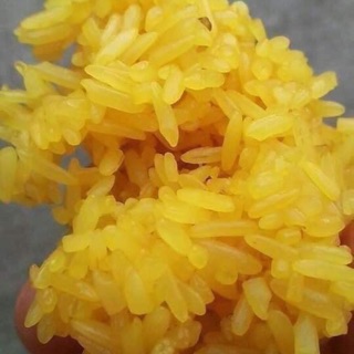 Hoa đồ xôi vàng. Tạo cho các thực phẩm mình cần nhuộm co màu vàng đẹp mắt.