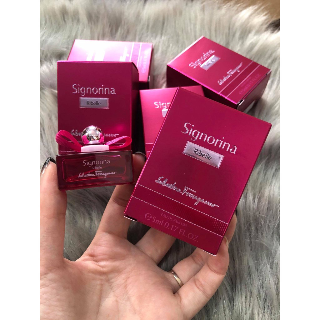 Nước hoa Signorina hồng đậm Mini