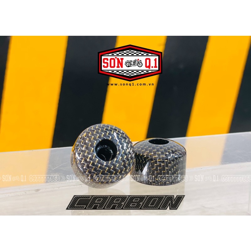 Gù trung Carbon ánh kim