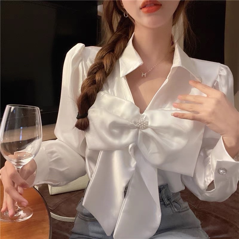 Áo sơmi tay dài nơ ngực phi bóng