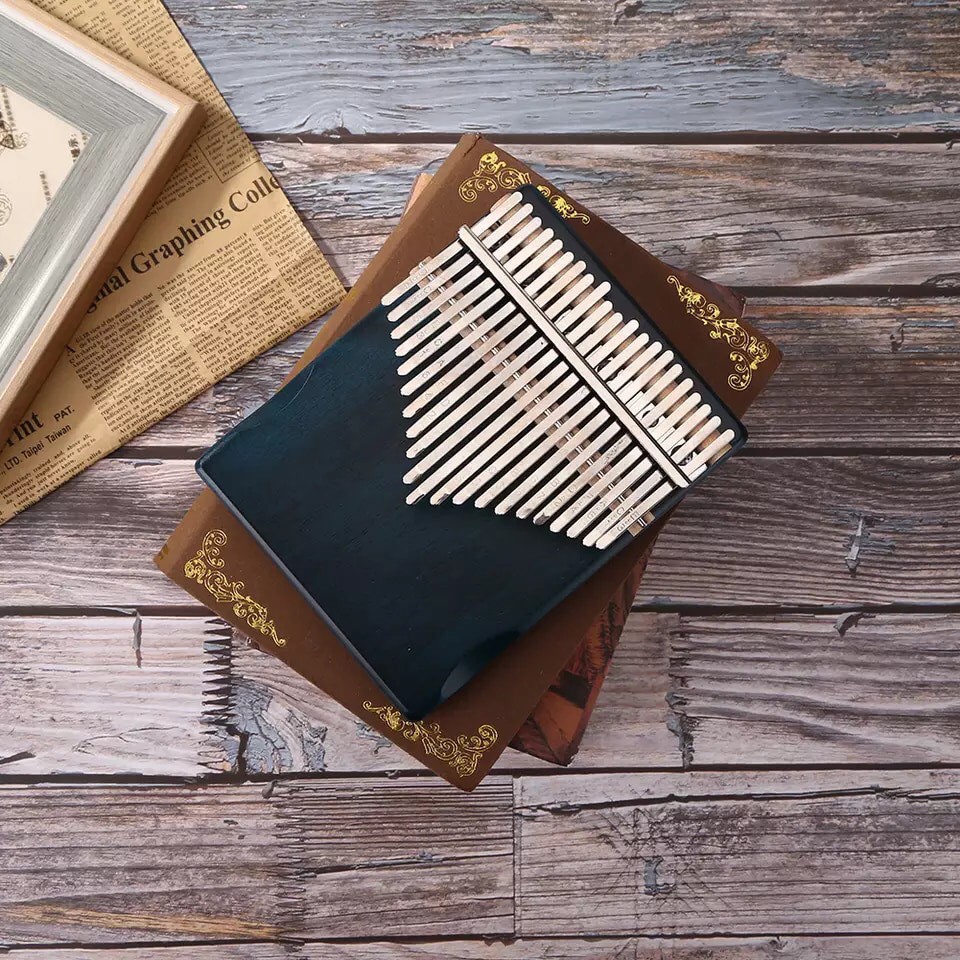KA04 Đàn Kalimba 17 Phím - Đàn Kalimba Thumbs Piano Sử Dụng Ngón Tay TẶNG KÈM Búa Chỉnh Âm, Giấy Dán Nốt, Túi đựng..