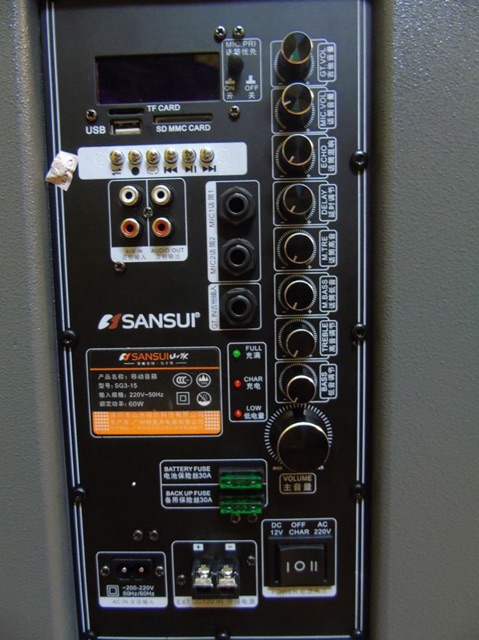 Loa kéo Sansui SG3-15