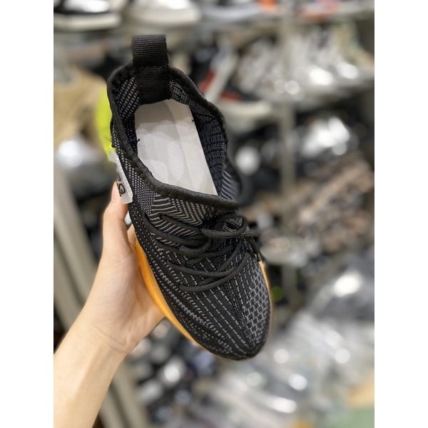 Giày thể thao nam yz đế xanh lá cam