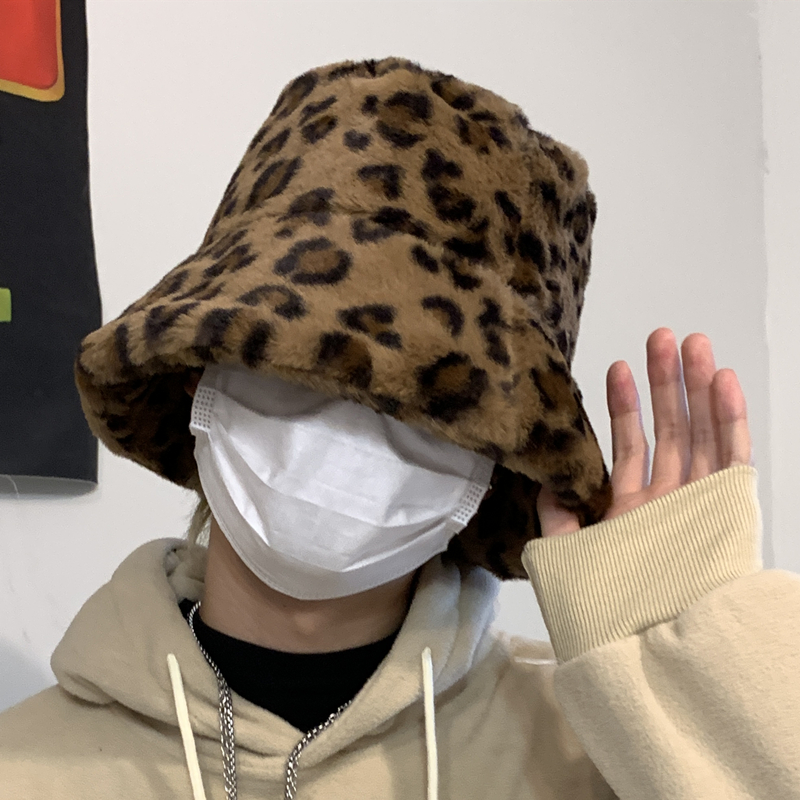 Mũ bucket lông dày dặn in họa tiết da báo/ngựa vằn phong cách mùa đông Hàn Quốc
