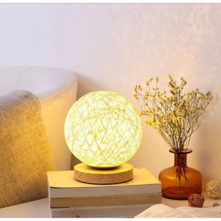 • HCM •Đèn Led Quả Bóng Mây Đế Gỗ Trang Trí Phòng Ngủ/Để Bàn Phong Cách Nghệ Thuật