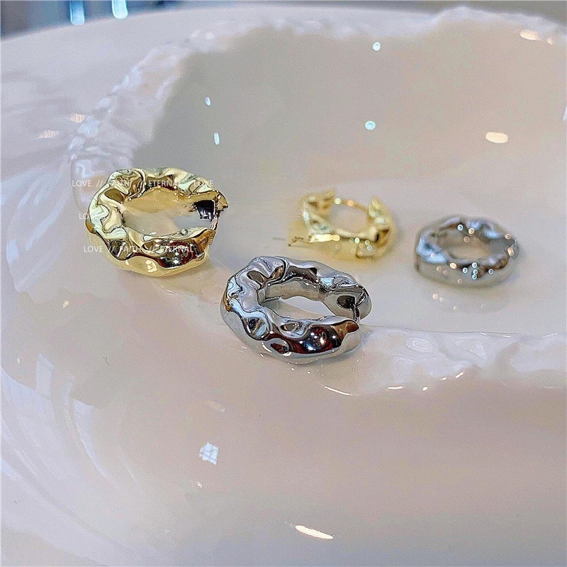 Bông Tai Kim Loại Phong Cách Retro Đơn Giản Dễ Phối Đồ 19464