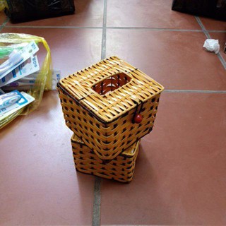 Hộp đựng giấy vuông (đan giả mây)