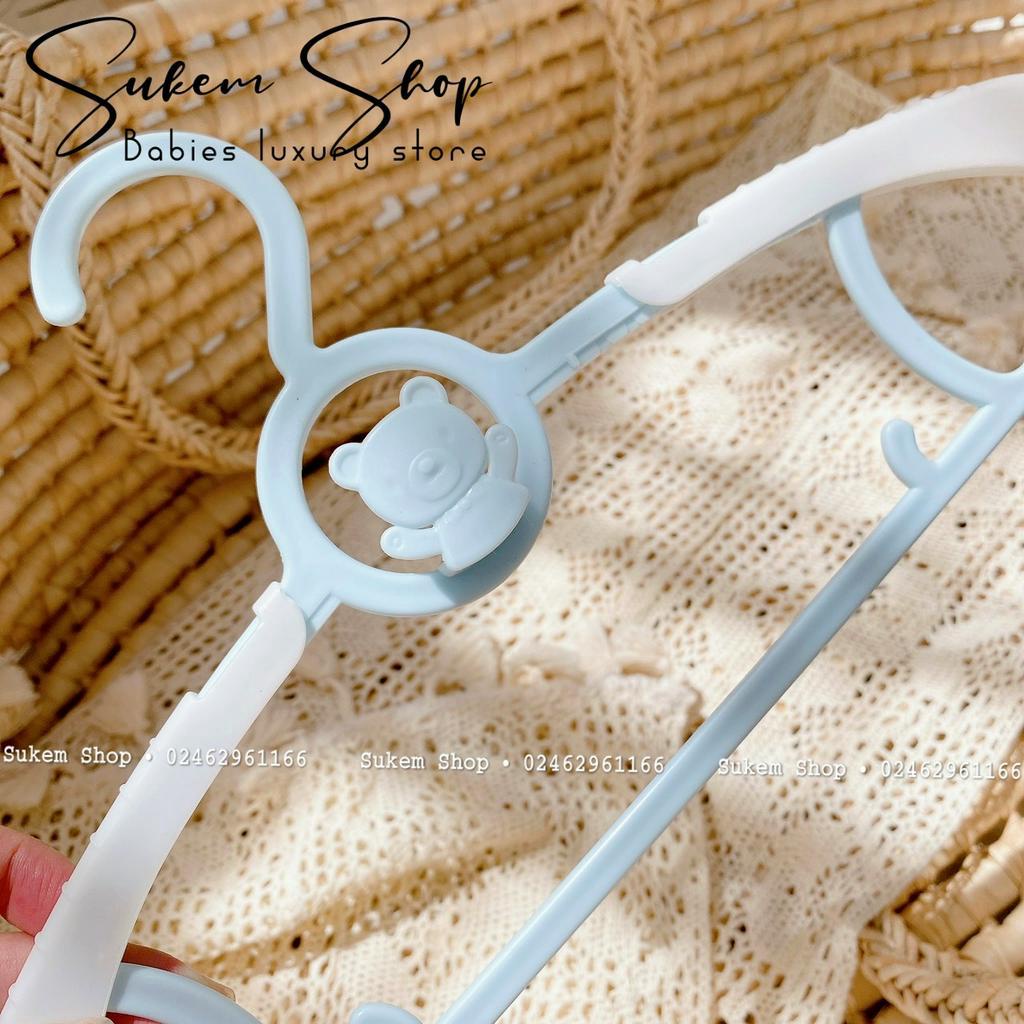 Set 5 Móc Treo Quần Áo Cho Bé Chống Trượt In Hình Gấu Dễ Thương
