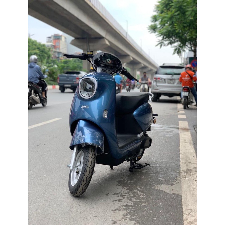 Yadea M6i thảm lót chân cao su cực đẹp ,bền hàng chính hãng ,kiểm tra hàng ảnh thật