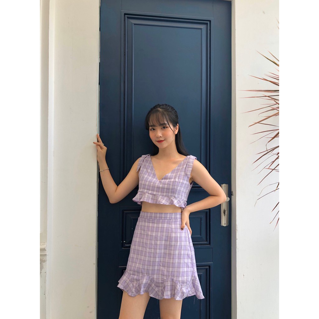 SET ÁO CROPTOP KẺ CARO VẠT BÈO CỔ V MIX CHÂN VÁY CARO ĐUÔI CÁ HOT