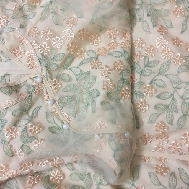 [Ảnh thật/Order] Sườn xám cách tân tiểu thư. Sườn xám pha ren xẻ tà ôm body | BigBuy360 - bigbuy360.vn