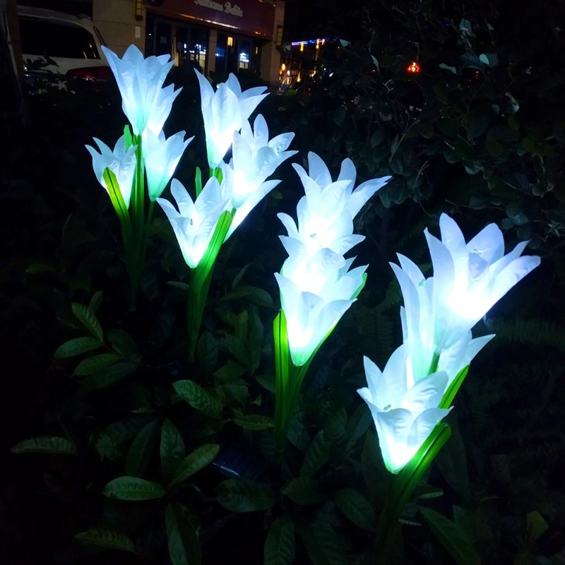 Đèn Năng Lượng Mặt Trời Thay Đổi 7 Màu Sắc Hình Hoa Lily