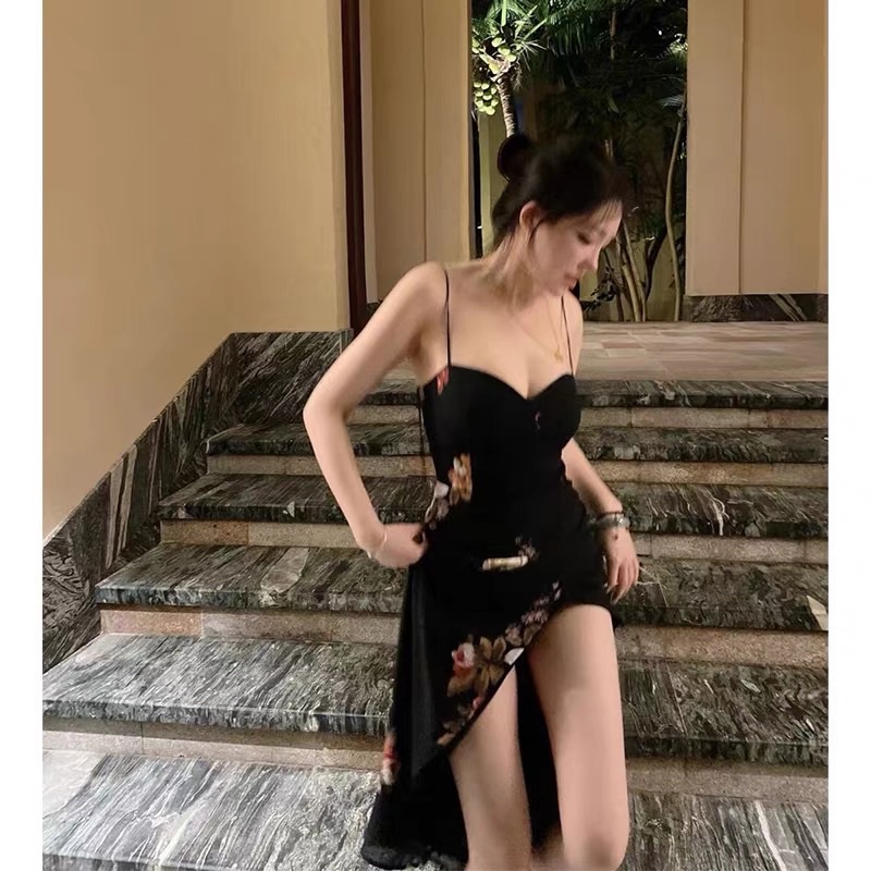 ( ORDER ) ( SẴN ĐEN M ) Đầm Voan Hoa 2 Dây Dáng Dài Xẻ Đùi Quyến Rũ