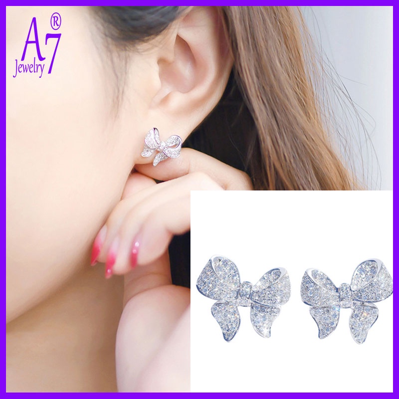 1 đôi bông tai hình nơ bướm mạ vàng trắng 18K sang trọng