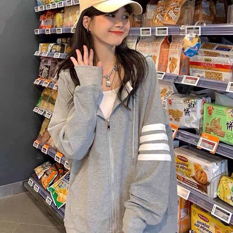 Áo Khoác Nữ, Áo Nỉ Vạch Tay 2 Màu Cực Hot | BigBuy360 - bigbuy360.vn