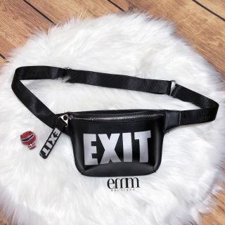 Túi đeo chéo Exit