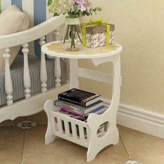 KỆ GỖ ĐẦU GIƯỜNG TRÒN CÓ KỆ SÁCH
