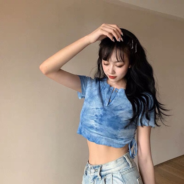 🚛 Áo croptop ôm form màu loang gân rút dây