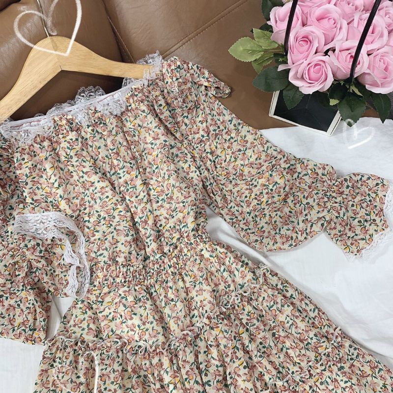 Đầm hoa bẹt vai viền ren