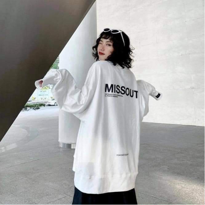 ÁO SWEATER MISSOUT UNISEX (ĐEN, TRẮNG)