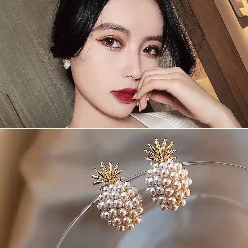 Bông Tai Đính Đá Phong Cách Hàn Quốc
