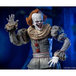 Mô hình NECA It Pennywise Chapter 2