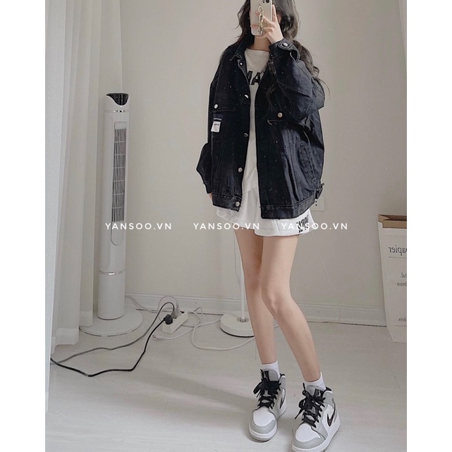 Áo khoác jean from rộng tag logo dưới túi , áo khoác bò xanh demin và màu đen oversize Quảng Châu YANSOO