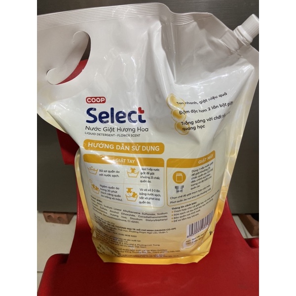 Nước giặt Hương Hoa Coop Select túi 3.8 kg