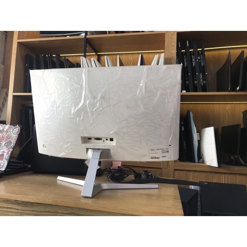 MÀN HÌNH SAMSUNG 27 INCH CONG LED PHUN HD SIÊU ĐẸP | BigBuy360 - bigbuy360.vn