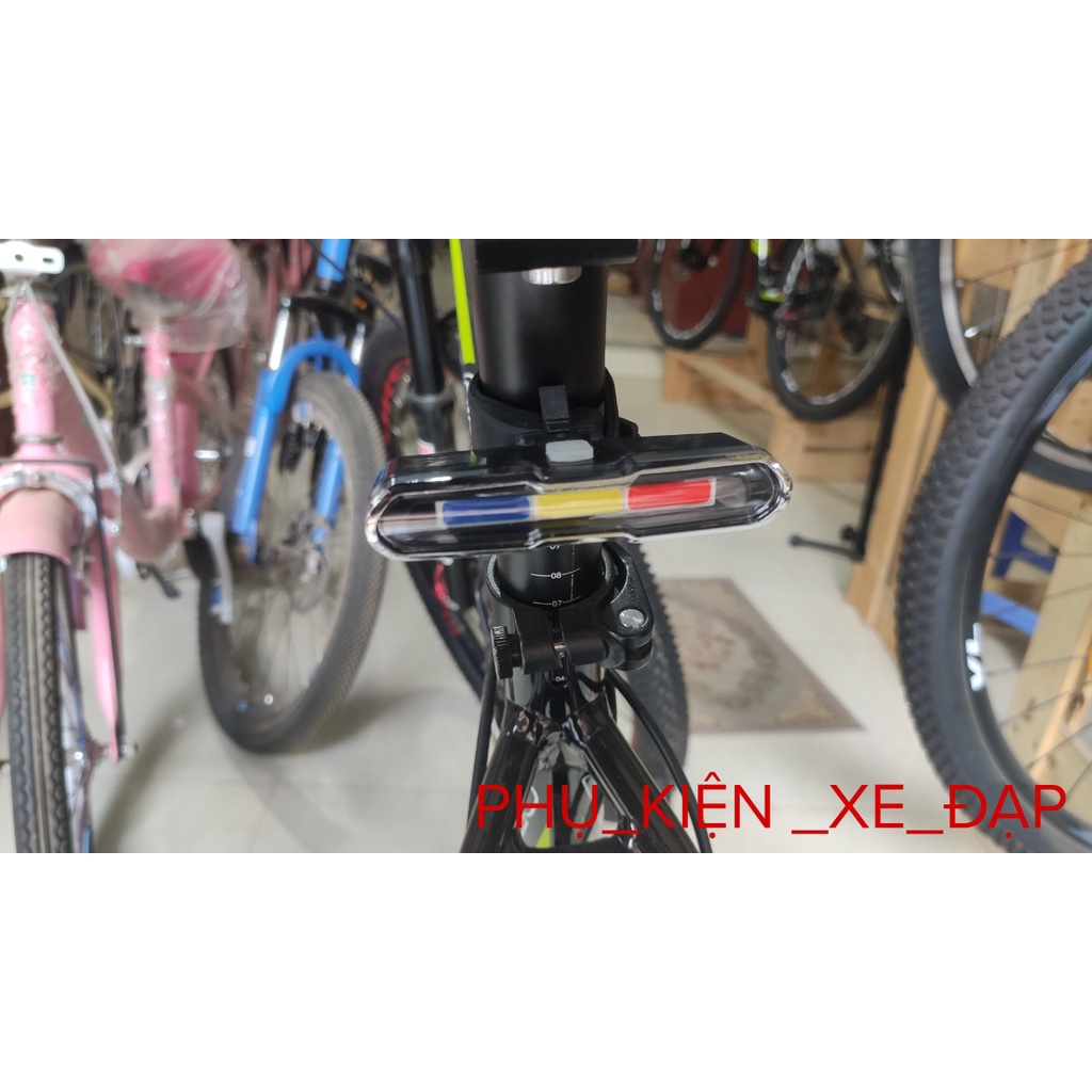 Đèn hậu xe đạp 3 màu cao cấp