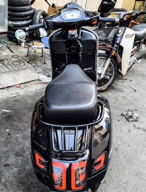 BAGA CONG CHO VESPA GTS