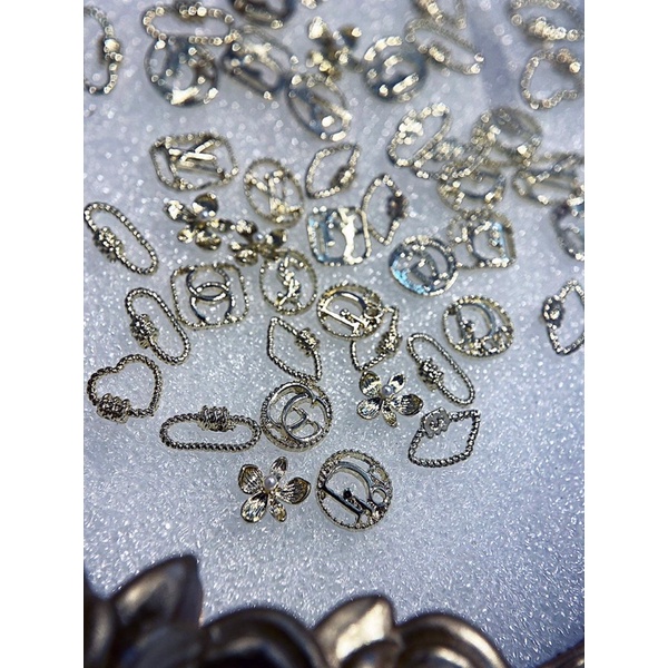 Set charm hinh mix K17