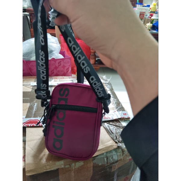 Túi đeo chéo mini Adidas - HÀNG AUTH MUA TẠi MỸ