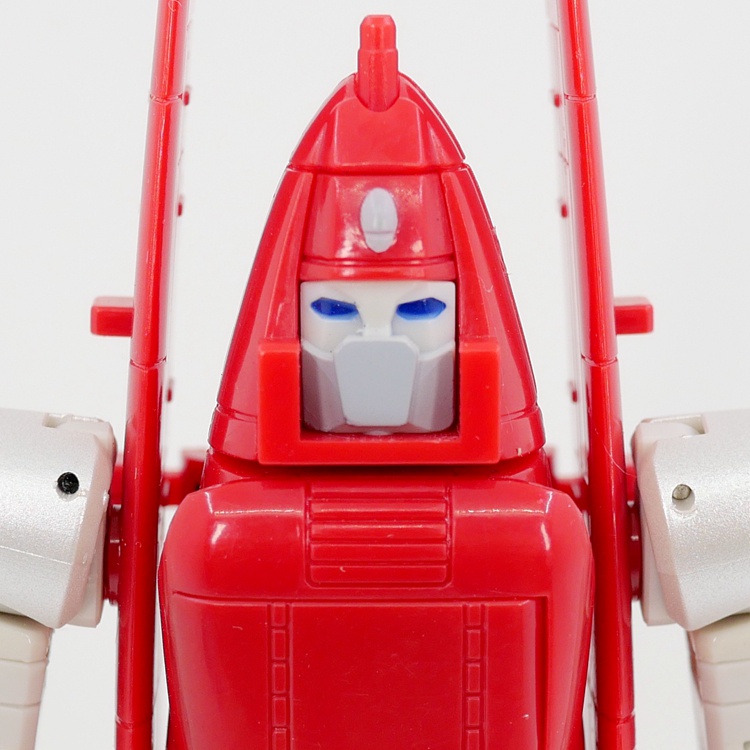 Robot Biến Hình Transformers MP Size G1 Powerglide