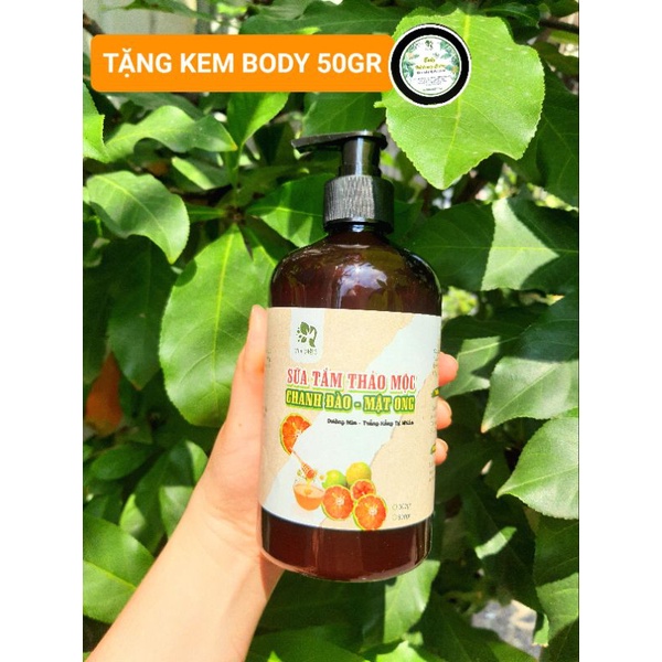 Sữa tắm dưỡng sáng mịn từ chanh đào mật ong