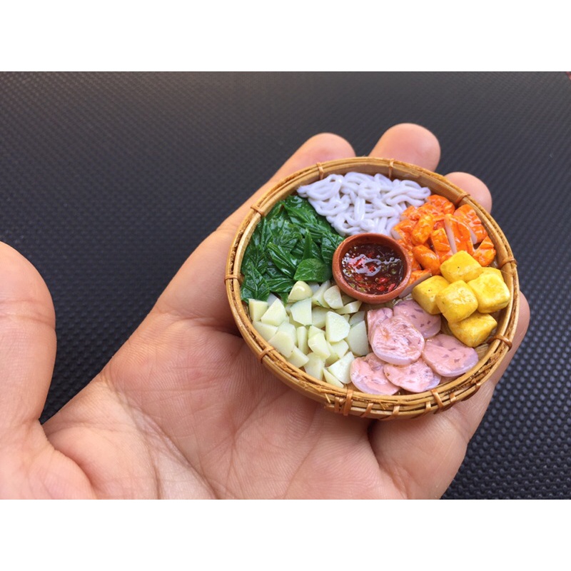 Móc khoá mô hình bún đậu mắm tôm