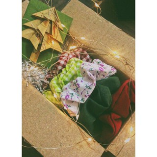 set 5 scrunchies xinh xắn