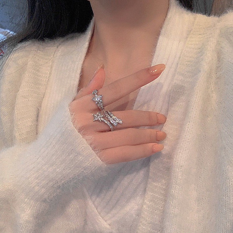 Nhẫn Mở Hình Ngôi Sao Đính Đá Thời Trang