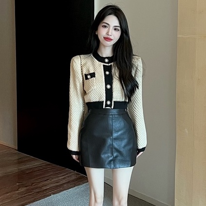 Bộ Áo Cardigan Dệt Kim Dáng Ngắn Phối Màu Tương Phản + Chân Váy pu Lưng Cao Thời Trang Hàn Quốc Cho Nữ